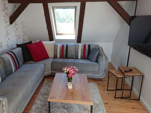 Bobitz Apartamento | Holiday Apartment Red Milan