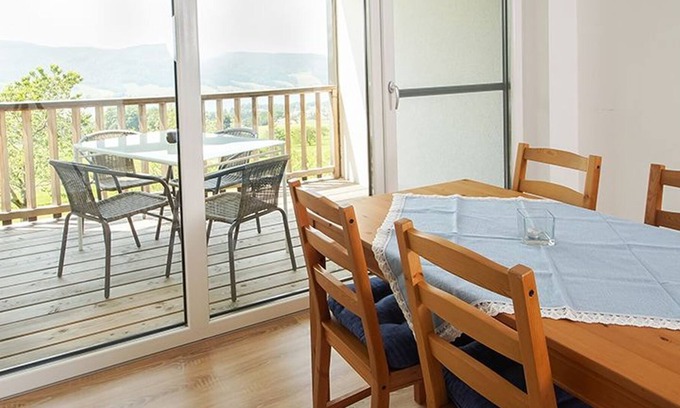 Zell Am Moos Apartamento | Apartamento con vistas al lago - Familia Stabauer (4 flores)