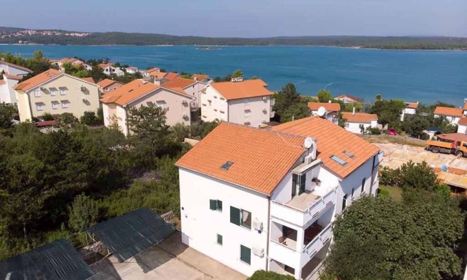 Klimno Apartamento | Apartamento vacacional con vista al mar