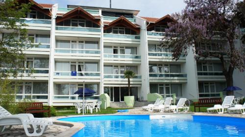 Balatonfured Apartamento | Holiday Club Füred
