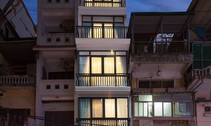 Old Quarter Hotel | Holiday Emerald Hotel