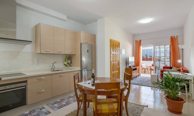 Pozo Izquierda Apartamento | Casa de vacaciones "Alojamientos Iodomar" con vistas al mar, terraza y Wi-Fi
