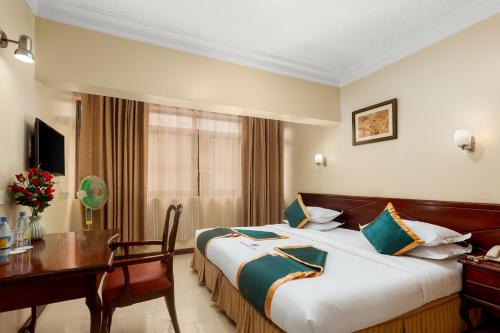 Central Kampala Hotel | Holiday Express Hotel Kampala