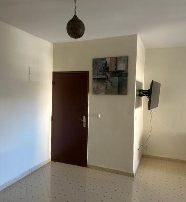 Boukhalef Apartamento | Holiday flat close to airport