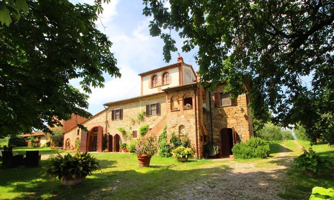 Marciano della Chiana Casa | Holiday house Marciano della Chiana for 1 - 14 persons with 6 bedrooms - Holiday home