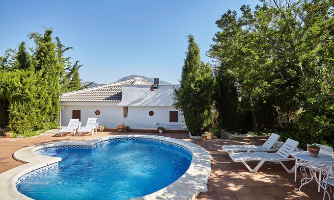 Ventas del Carrizal Casa | Casa de vacaciones 'Casa Rural La Atalaya' con vistas a la sierra, piscina privada y Wi-Fi