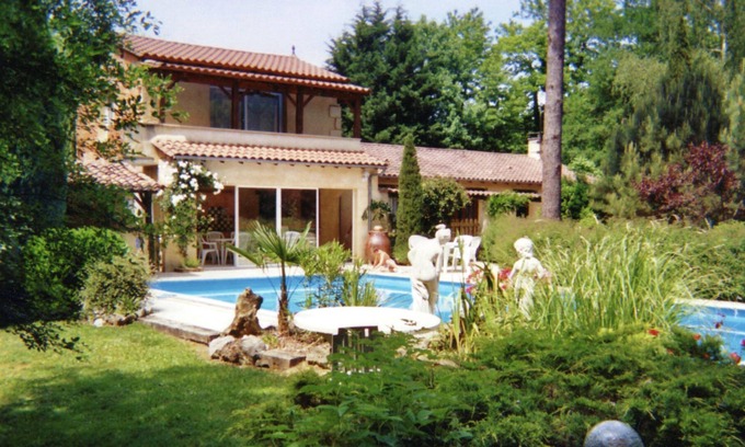 Lamonzie-Montastruc Casa | Acogedora casa de vacaciones en Lamonzie-Montastruc con piscina