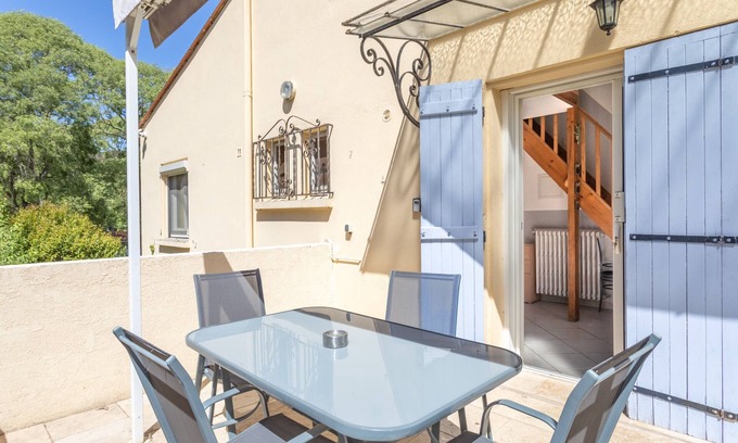 Reynes Casa | Casa de vacaciones 'Gite 6 Entre 4 Et 6 Personnes' con vistas a la montaña