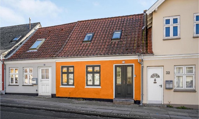 Assens Casa | Holiday Home Assens With Patio Xi