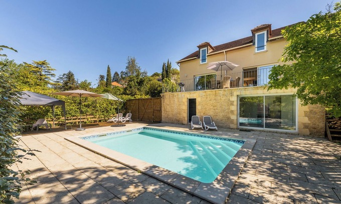 Les Molieres-Sud Casa | Bonita casa de vacaciones en una hermosa ubicación, a poca distancia del centro.