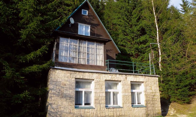 Harrachov Casa | Casa vacacional en el bosque con veranda