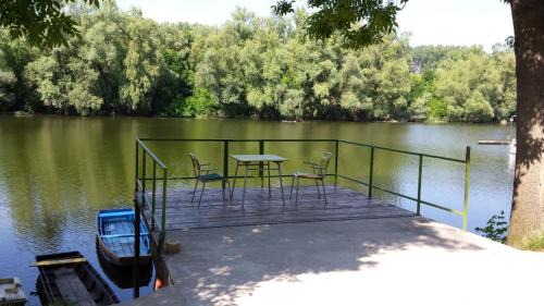 Svajcarnica Casa | Holiday Home Baracka
