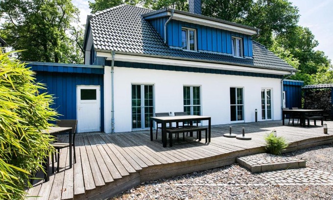 Ummanz Casa | Holiday Home Boddenruhe by Interhome