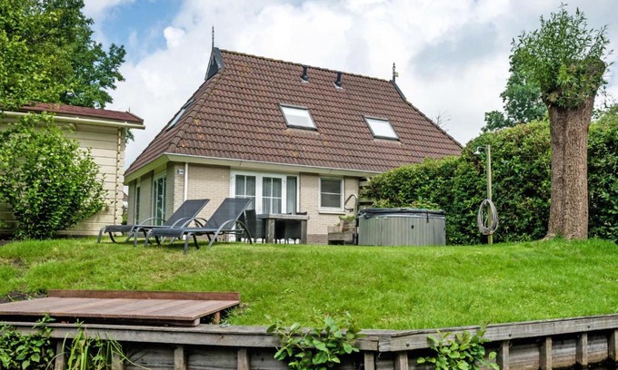 Eernewoude Casa | Holiday Home Bungalowpark It Wiid