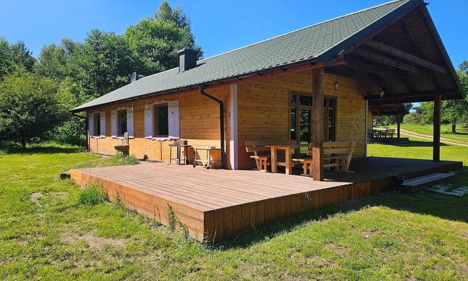 Szczecinek Casa | Casa junto al lago Wierzchowo con barcos