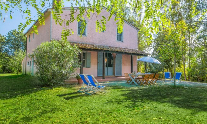 Lorenzana Casa | Holiday Home Casa Bianca by Interhome