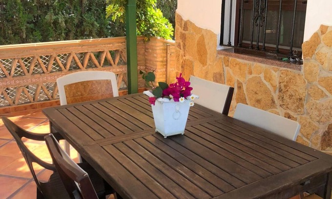 Punta Umbria Casa | Casa de vacaciones 'Casa Marquesa' con piscina privada, Wi-Fi y aire acondicionado