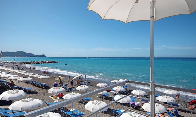 Cavi Casa | Casa de vacaciones 'Casa Rossa' con terraza privada, Wi-Fi y aire acondicionado