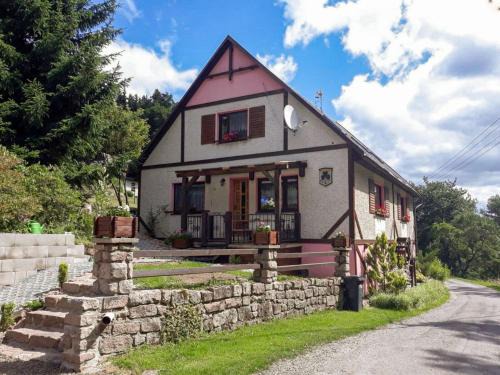 Starkov Casa | Holiday Home Chlívce u Hronova-5 by Interhome