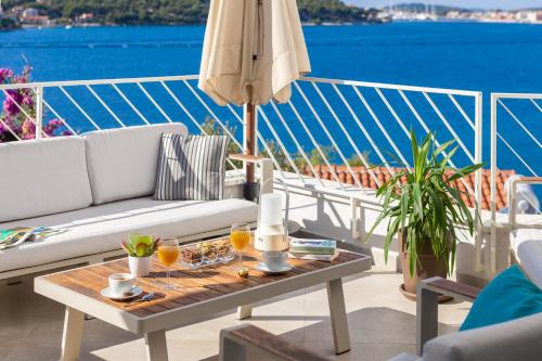 Rogoznica Villa | Holiday home D&D RESIDENCE