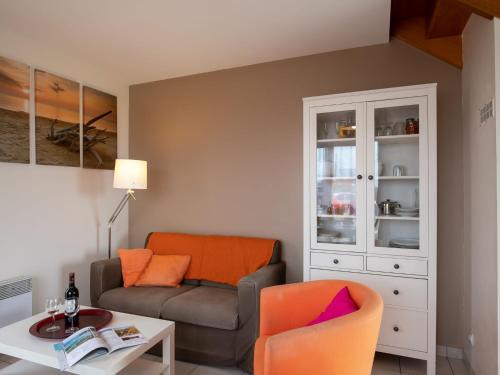 Saint-Pabu Casa | Holiday Home de Beniguet by Interhome
