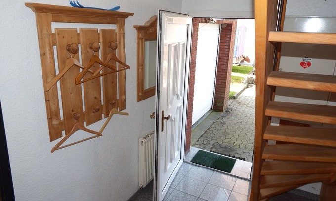Westeraccumersiel Casa | Casa de vacaciones de 2 plantas con 3 dormitorios.