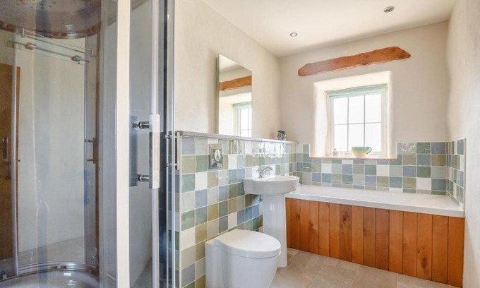 Garn Fadryn Casa | Holiday Home Deri'r Mynach