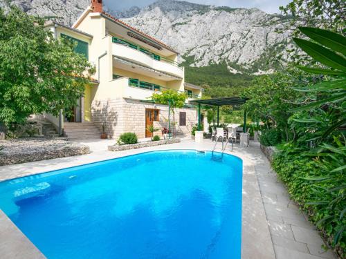 Makarska Casa | Holiday Home Drago by Interhome