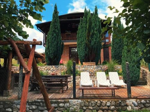 Ljubovija Casa | Holiday Home Drinsko svitanje