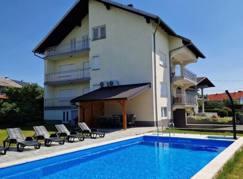 Dugo Selo Casa | Holiday Home Dugo Selo M&A