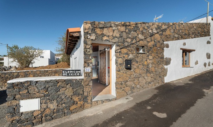 Isora Casa | Casa de vacaciones 'El Rincón De Yeico' con vistas a la montaña, terraza privada y Wi-Fi
