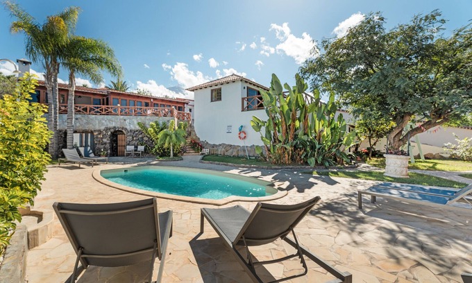 La Mancha Casa | Casa de vacaciones "Villa Gardel Casa Mango" con vistas al mar, piscina y Wi-Fi
