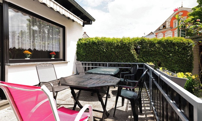 Kaisersesch Casa | Casa de vacaciones 'Ferienhaus Eiffelperle' con terraza privada, jardín privado, sauna y Wi-Fi