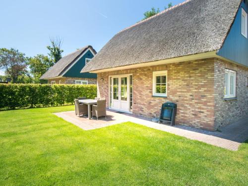 Sint Maartensvlotbrug Casa | Holiday home for six guests