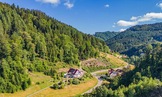 Oppenau Casa | Holiday home for "single occupancy" in a sunny location in the Black Forest