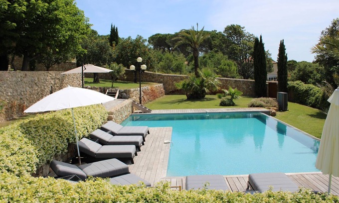 Bagnols-en-Foret Casa | Casa de vacaciones en Bagnols-en-Forêt con piscina