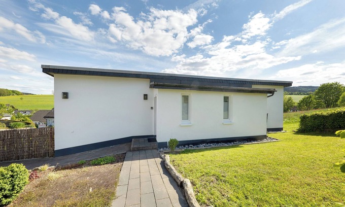 Eslohe Casa | Casa de vacaciones 'Grobbel' con terraza privada, jardín privado y Wi-Fi