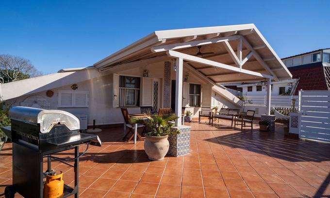 Recanati Casa | Casa de vacaciones "Giugiò" con vistas a la montaña, terraza y aire acondicionado