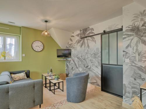 Plouhinec Casa | Holiday Home Groix by Interhome