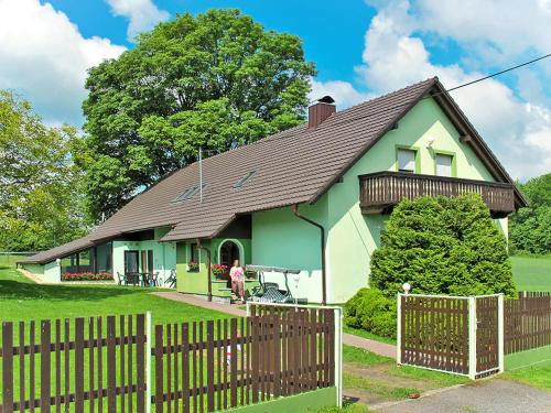 Predslav Casa | Holiday Home Haus Polivka by Interhome