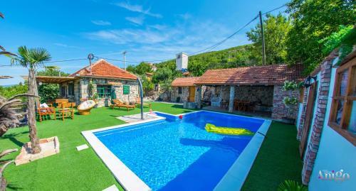Trn Casa | Holiday Home Heart in Stone