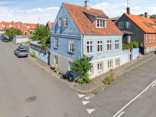 Sandvig Casa | Holiday Home Hebba - 125m from the sea by Interhome