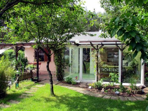 Wandlitz Casa | Holiday Home Heike by Interhome