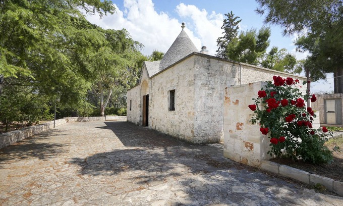 Monopoli Casa | Casa de vacaciones 'I Trulli Delle Rose' con terraza compartida, Wi-Fi y aire acondicionado