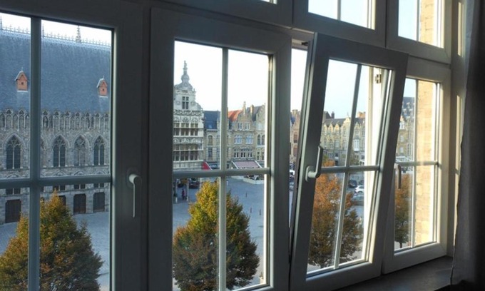 Ypres Casa | Holiday Home Ieper Market Square