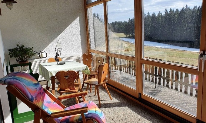 Altmelon Casa | Atractiva casa de vacaciones en Altmelon con jardín
