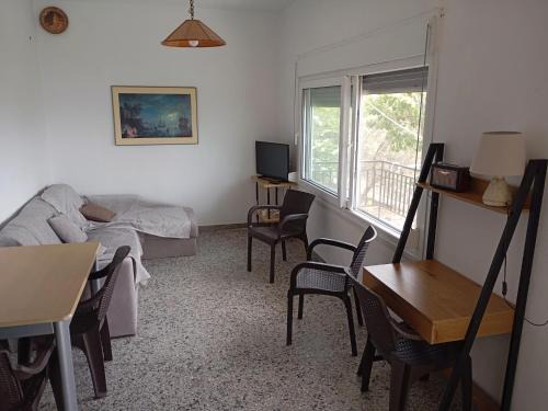 Asprovalta Casa | Holiday Home in Asprovalta near Sea Beach