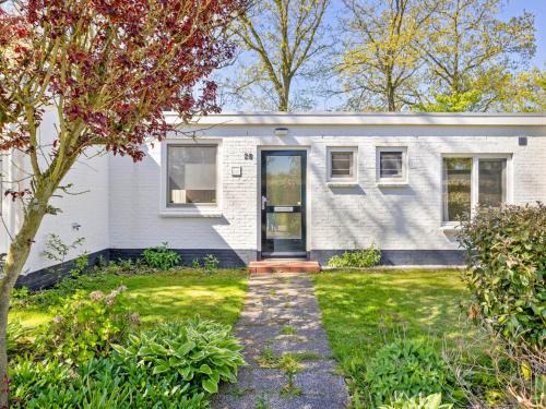 Groot Valkenisse Casa | Holiday Home in Biggekerke near Seabeach, cleaning included