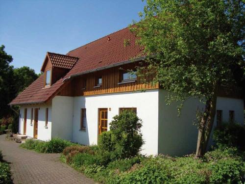 Bellersen Casa | Holiday Home in Germany with Garden Terrace