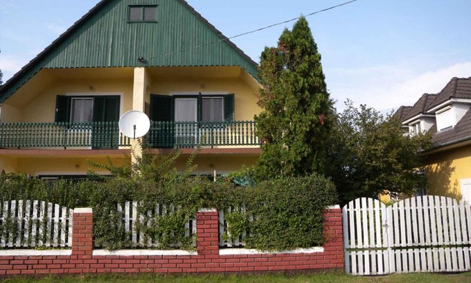 Balatonmariafurdo Casa | Holiday home in Balatonmariafürdo 33086